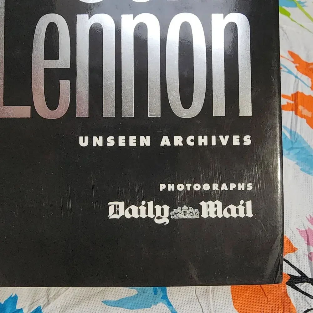 John Lennon UNSEEN ARCHIVES (Hardcover)